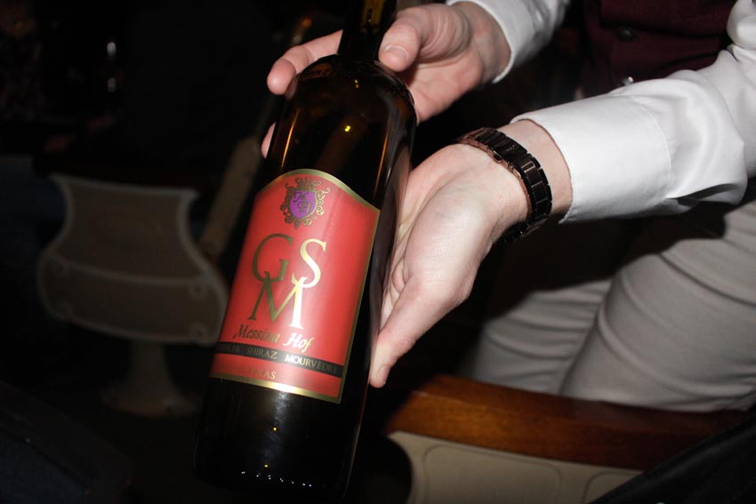 Grapevine wine train (23)